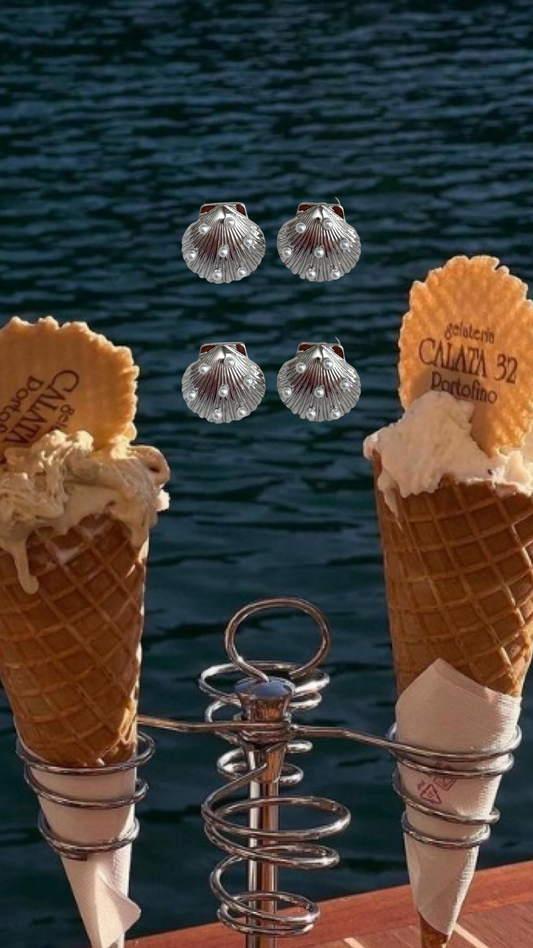 Secret beach seashell stud